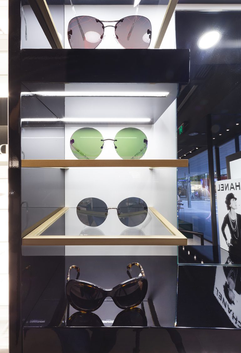 Sunglass Hut Flagship